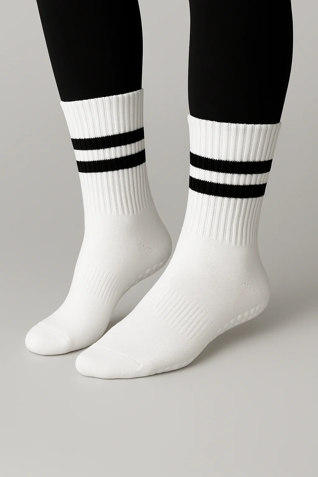 White Balance Grip Crew Socks - Image 3